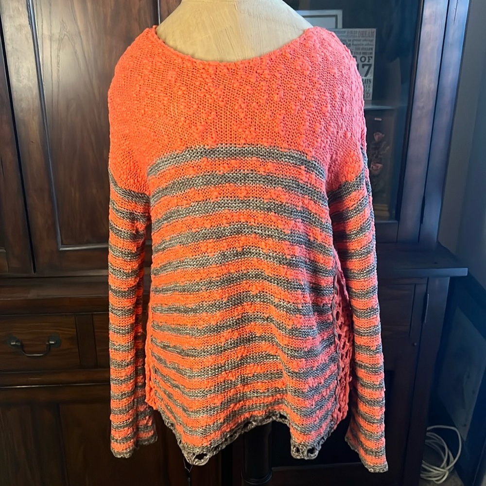 Free people knit sweater size small